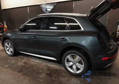 2018 Audi Q5 2.0T Premium/2.0T Tech Premium из США, поврежденный, VIN WA1BNAFY9J2005498